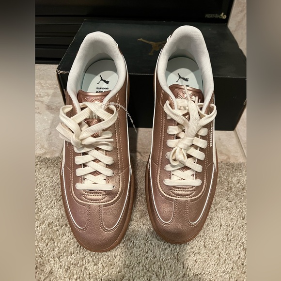 Puma Club Era II Sneaker - Women's Gold Metallic Sneakers 🔥🔥NO BOX🔥🔥 - Picture 7 of 9